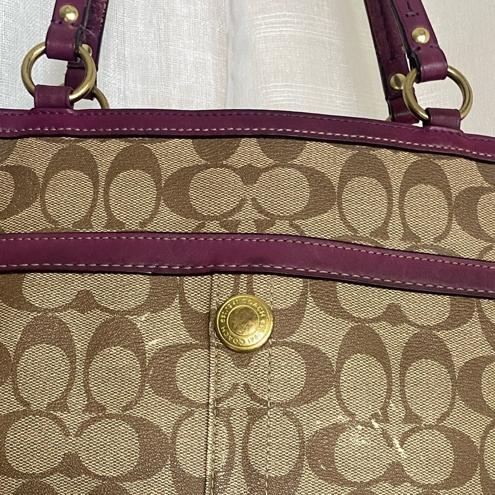 Coach 12358 Signature Coated Heritage Stripe Tote - Berry - Picture 4 of 16